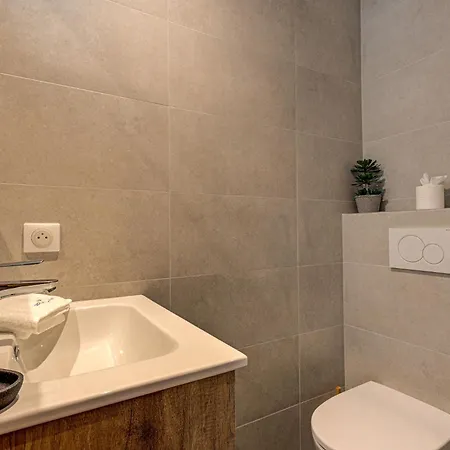 Апартаменти Cristal Des Glaces, Mont Blanc View, Alpes Agency, Sleeps 6 *