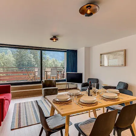 Cristal Des Glaces, Mont Blanc View, Alpes Agency, Sleeps 6
