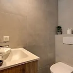 Apartment Cristal Des Glaces, Mont Blanc View, Alpes Agency, Sleeps 6 *
