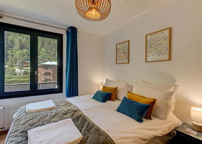 Cristal Des Glaces, Mont Blanc View, Alpes Travel, Sleeps 6 Chamonix