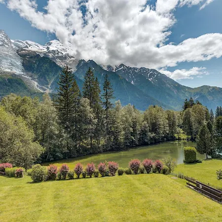 Cristal Des Glaces, Mont Blanc View, Alpes Travel, Sleeps 6 Apartman Chamonix